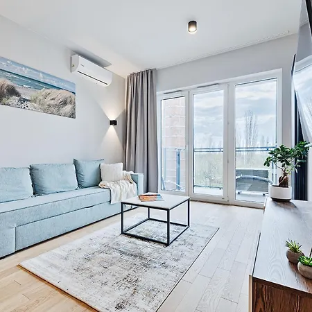 Lägenhet Wygodny Przy Centrum Manufaktura Z Parkingiem