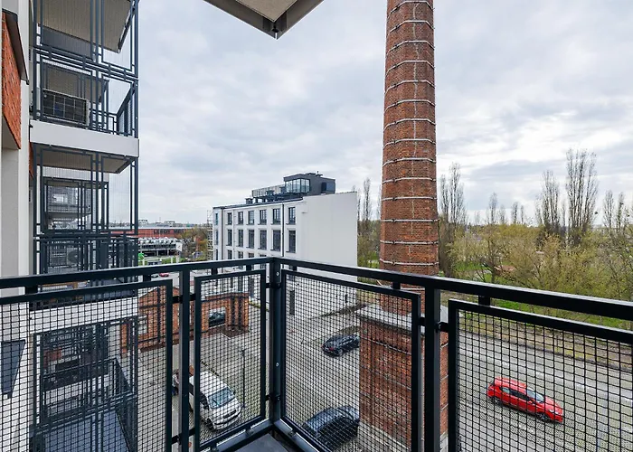 Wygodny Przy Centrum Manufaktura Z Parkingiem